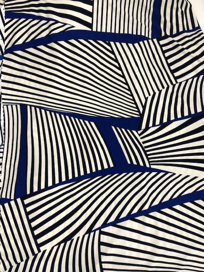 ITY JERSEY FABRIC GEO PRINT